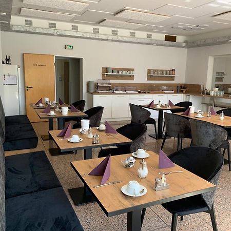 Hotel Zur Therme 바트베스테른코텐 외부 사진