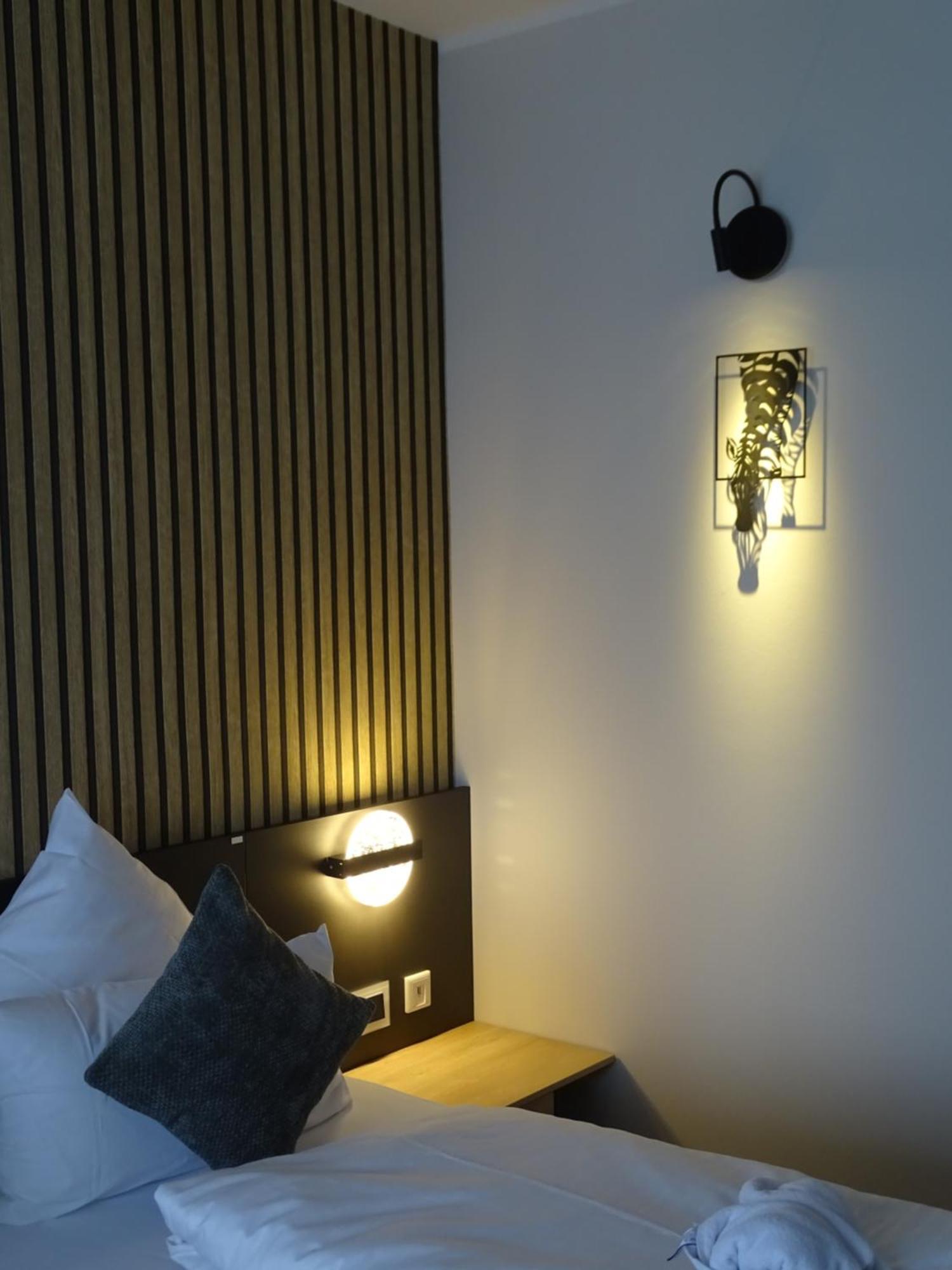 Hotel Zur Therme 바트베스테른코텐 외부 사진